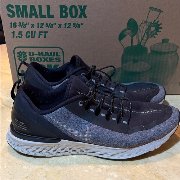 Nike Other - Nike Black and Gray Men's running Shoes - 12.5